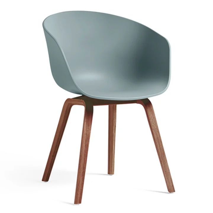 About A Chair AAC 22 van HAY in walnoot gelakt / dusty blue