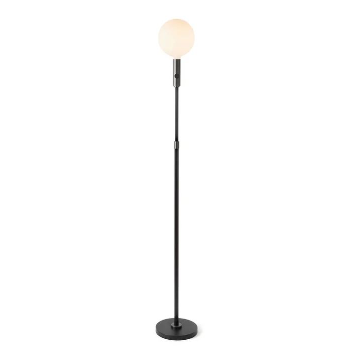 Poise LED-vloerlamp van Tala in grafiet