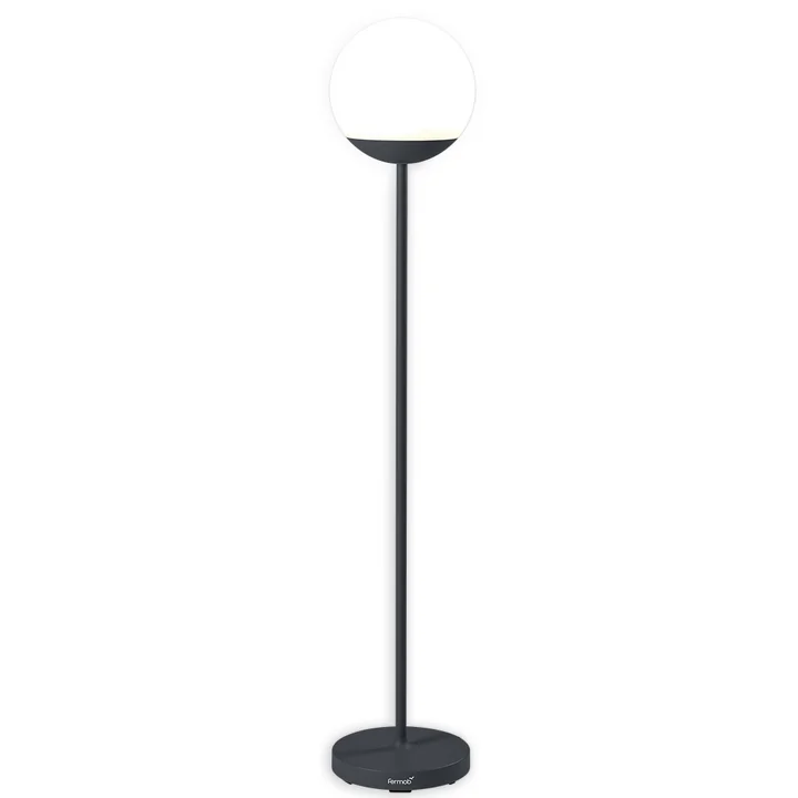 De MOOON! Battery LED Vloerlamp van Fermob , H 134 cm, antraciet