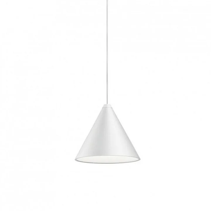 String Light Hanglamp kegelvormig hoofd van Flos (snoerlengte: 12 m) in wit