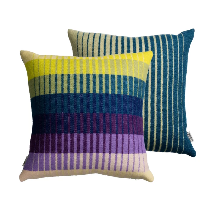 Åsmund Gradient Kussen 50 x 50 cm van Røros Tweed in geel / blauw