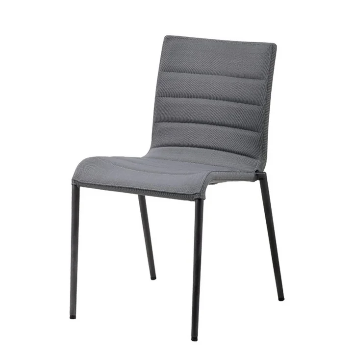 Core Outdoor Stoel van Cane-line in de kleur grijs