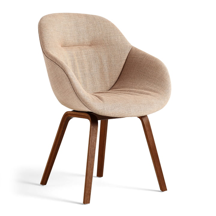 Hay - AAC 123 Soft Chair, walnoot lak/linnen rooster, donker beige