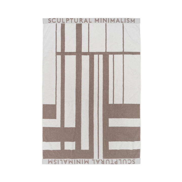 Minimal Handdoek, 100 x 150 cm in beige / gebroken wit van Kristina Dam Studio