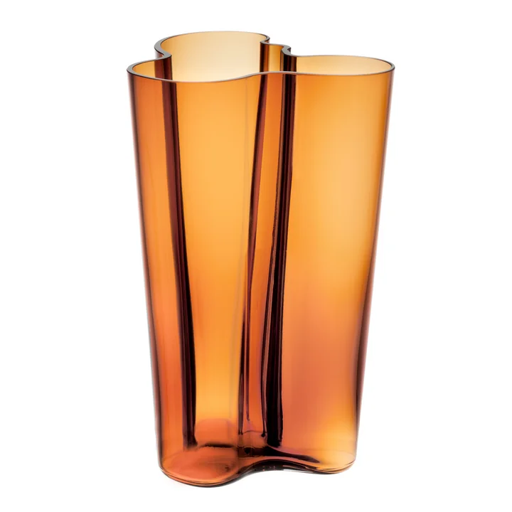 Aalto Vaas Finlandia 251 mm, koper van Iittala