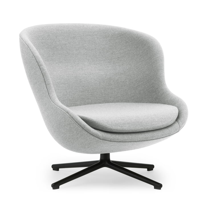 Hyg Loungestoel met draaivoet van Normann Copenhagen in de uitvoering aluminium zwart/grijs