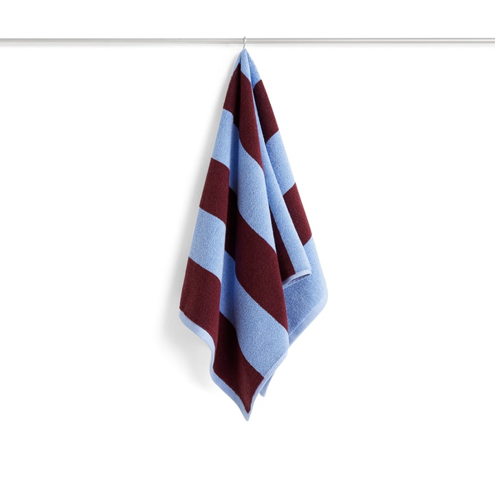 Frotté Stripe Handdoek, 50 x 100 cm, bordeaux / hemelsblauw by Hay