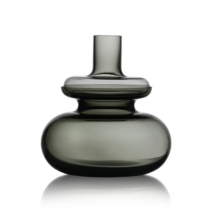 Inu smoked grey Vaas, Ø 23 x 25 cm, van Zone Denmark