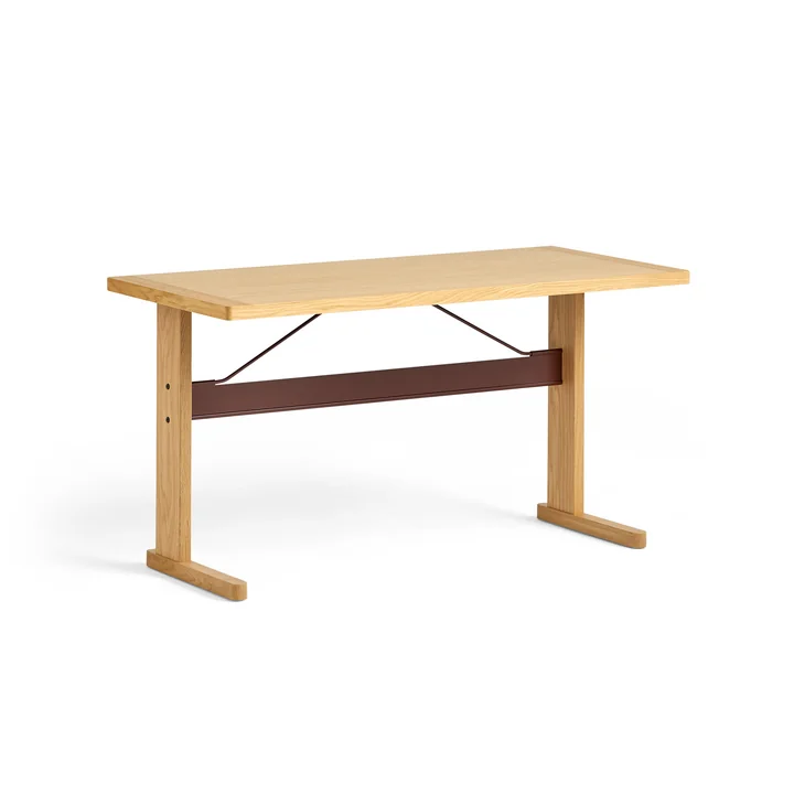 Passerelle Bureau, natuurlijk eiken / bordeauxrood van HAY