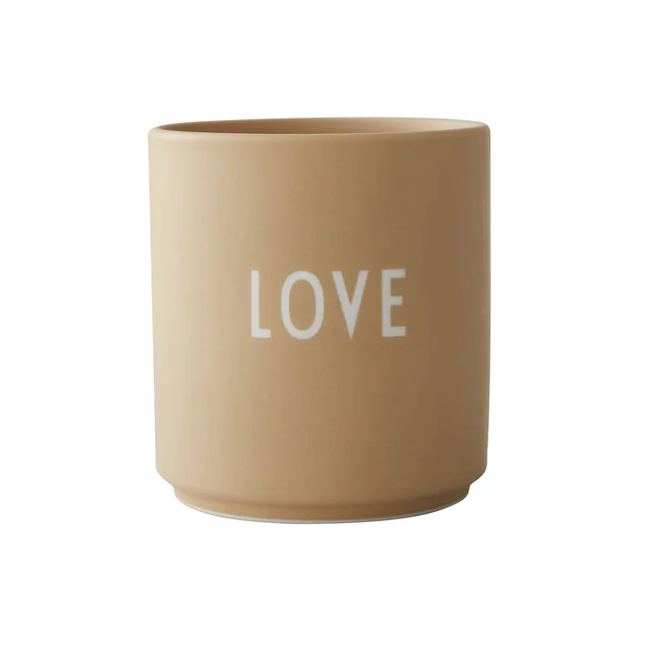 AJ Favourite Love Porseleinen mok, / beige van Design Letters