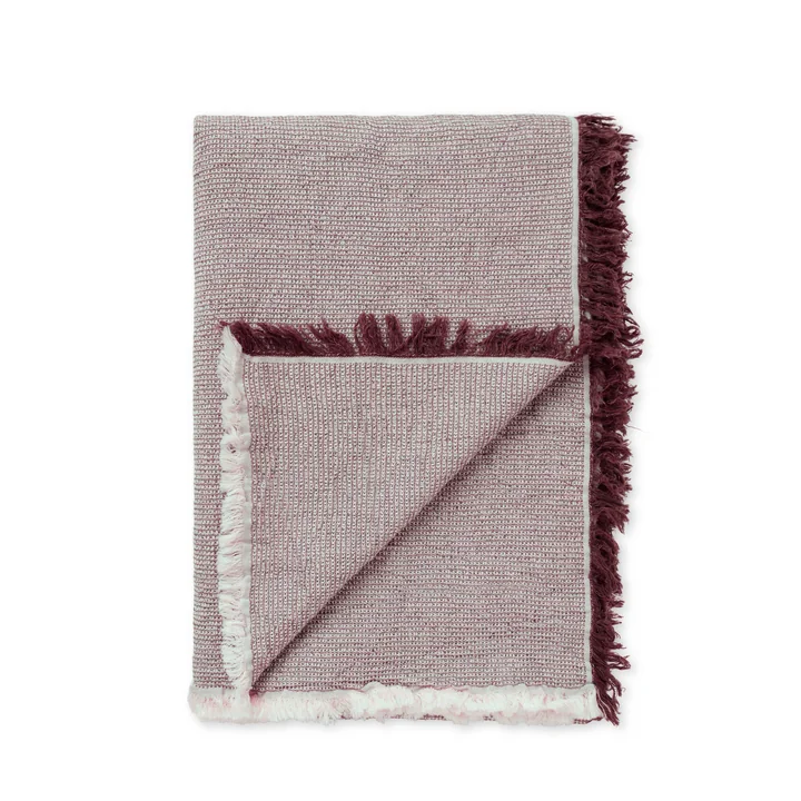 Het Daisy plafond van Elvang in de lichte pruimkleurige versie