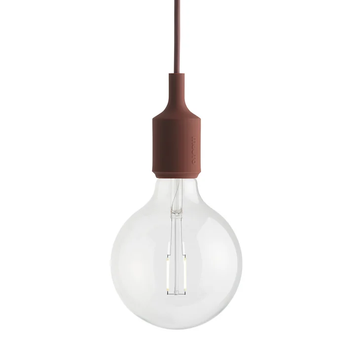 Socket E27 LED hanglamp van Muuto in de dieprode uitvoering