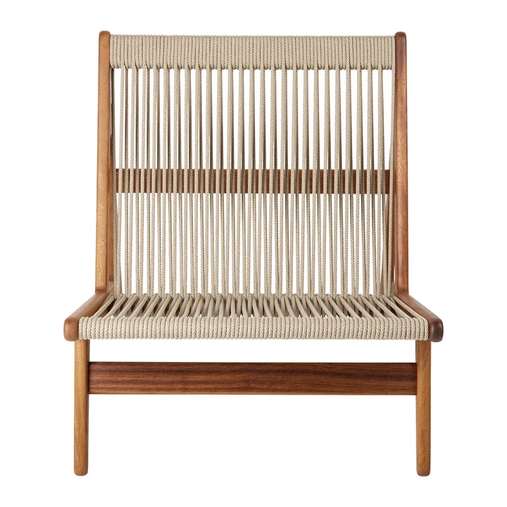 MR01 Outdoor Lounge Chair van Gubi in de uitvoering Iroko natur / Sunfire Melange beige zand