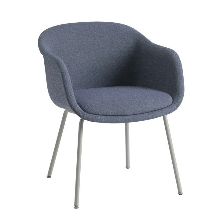 Fiber Conference Fauteuil met buisframe van Muuto in de uitvoering Sabi 631, blauw