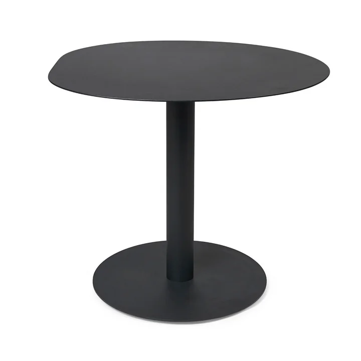 Pond Dining Table van Ferm Living in de kleur zwart