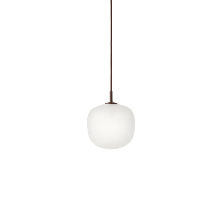 Muuto Rime - Hanglamp Ø 18 cm, opaal / dieprood
