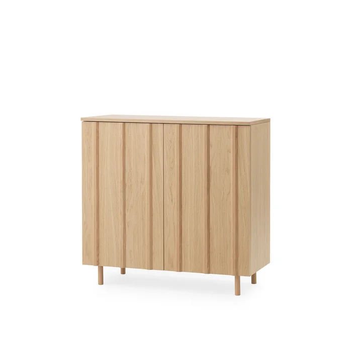 Rib Kast van Normann Copenhagen in eiken afwerking
