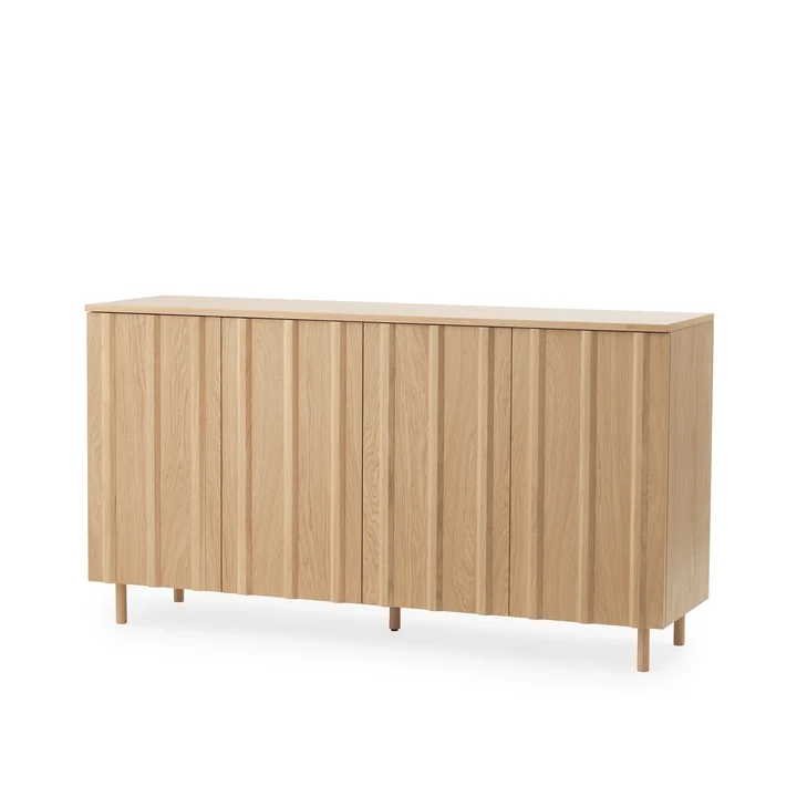 Rib Dressoir van Normann Copenhagen in eiken uitvoering