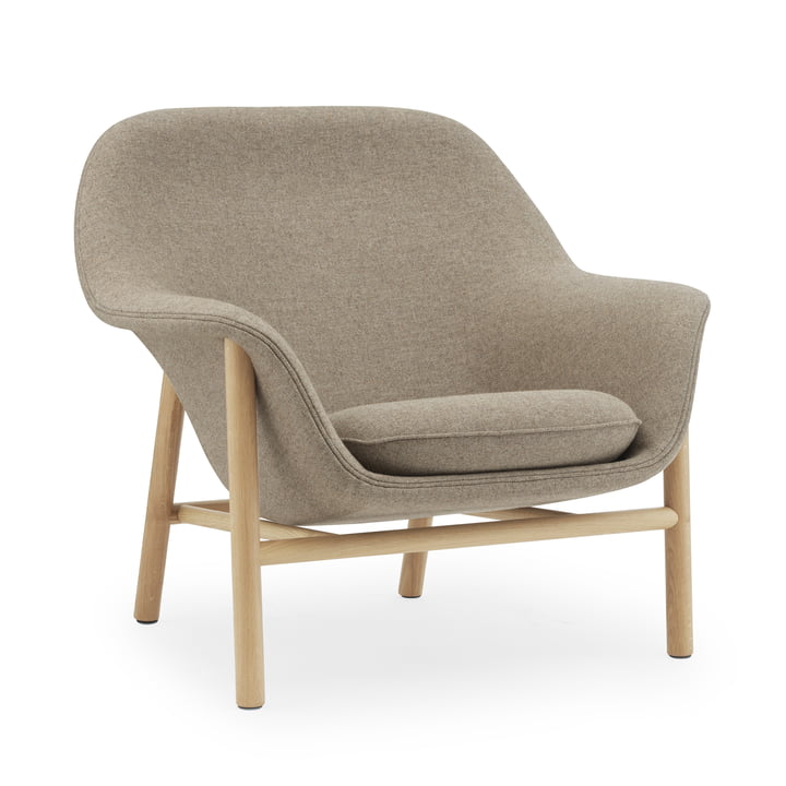 Drape Lounge Chair, laag, eiken, Main Line Flax 23 van Normann Copenhagen