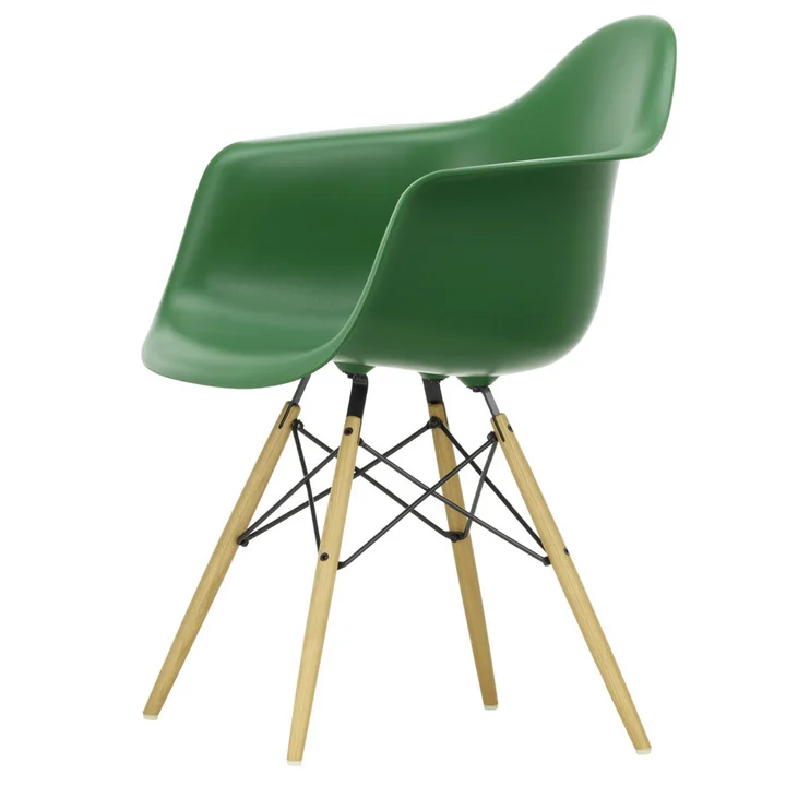 Eames Plastic Fauteuil van Vitra