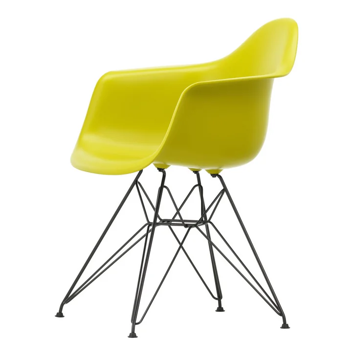 Eames Plastic Fauteuil van Vitra