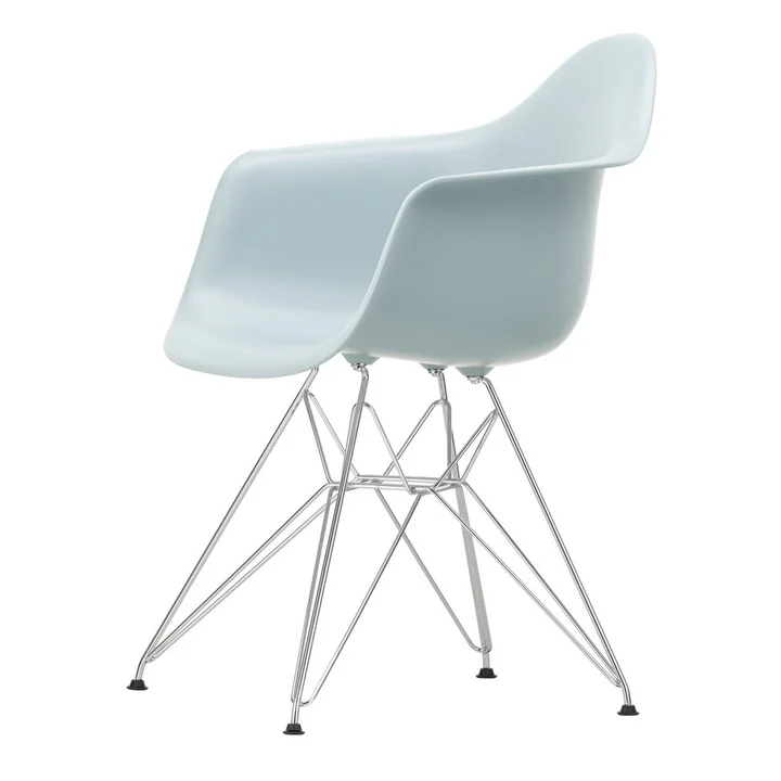 Eames Plastic Fauteuil van Vitra