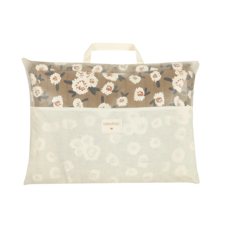 Growing Green Kussen voor babywipstoeltje, camelia van Nobodinoz