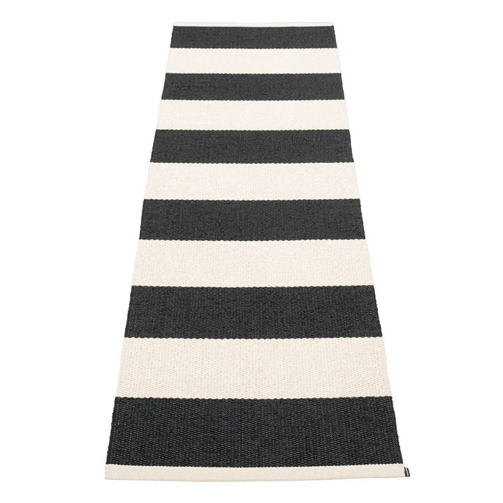 Bob Tapijt, 70 x 225 cm, zwart / vanille door Pappelina