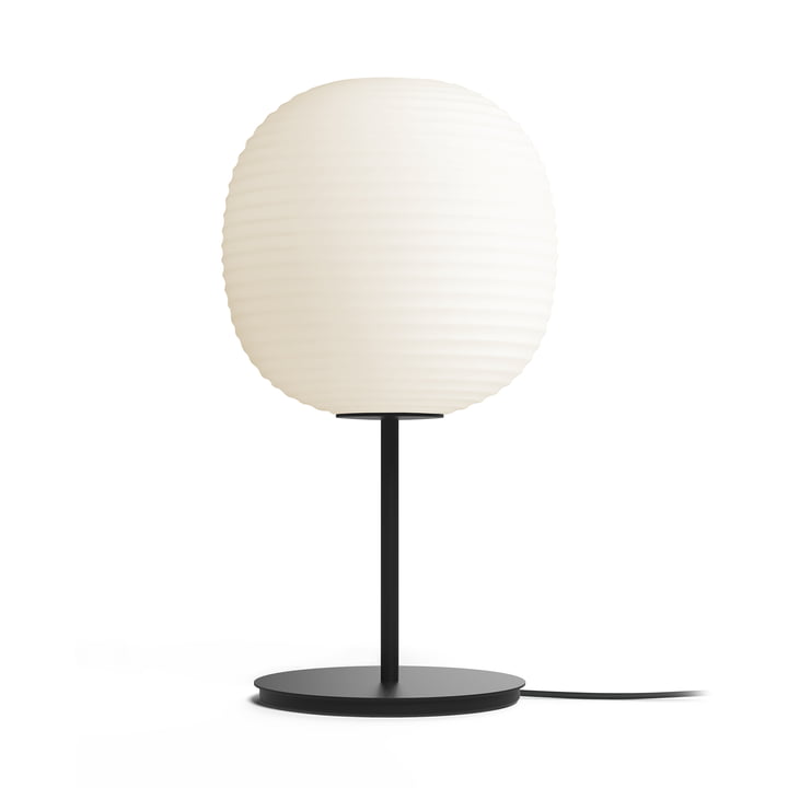New Works Lantern - Tafellamp M opaal / mat / H 55cm / Ø 30 cm