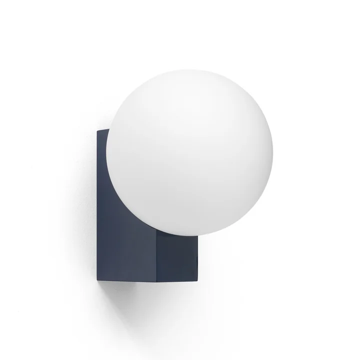 & Tradition Journey SHY2 - Wandlamp, staalblauw / opaalglas