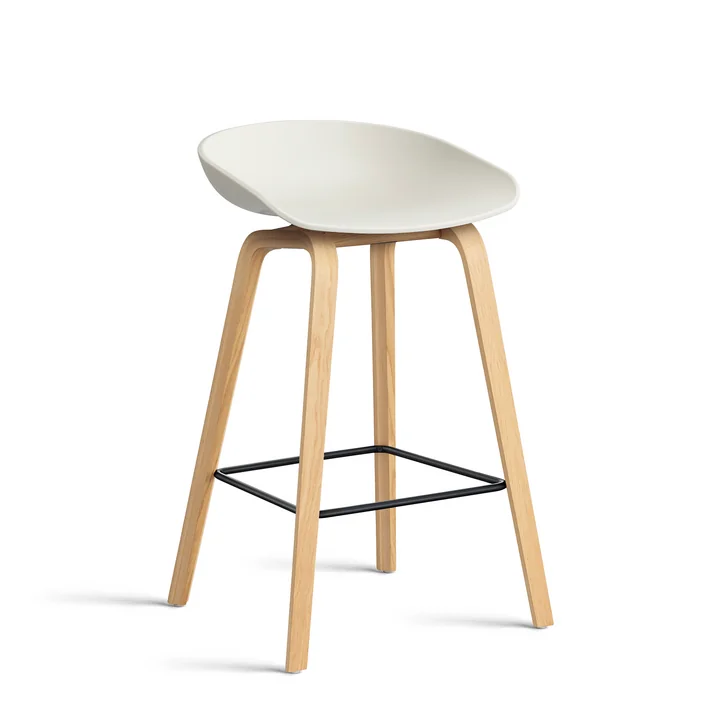 HAY - About A Stool AAS 32 H 75 cm, eiken gelakt / staal zwart / melange crème 2. 0 (kunststof glijders)
