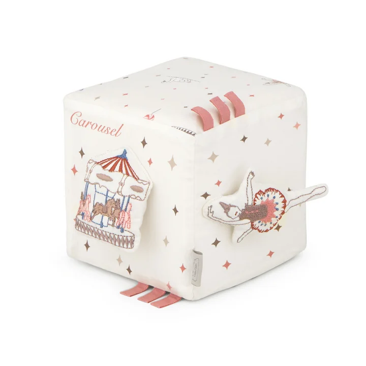 Cam Cam Copenhagen - Activiteitenkubus, carousel