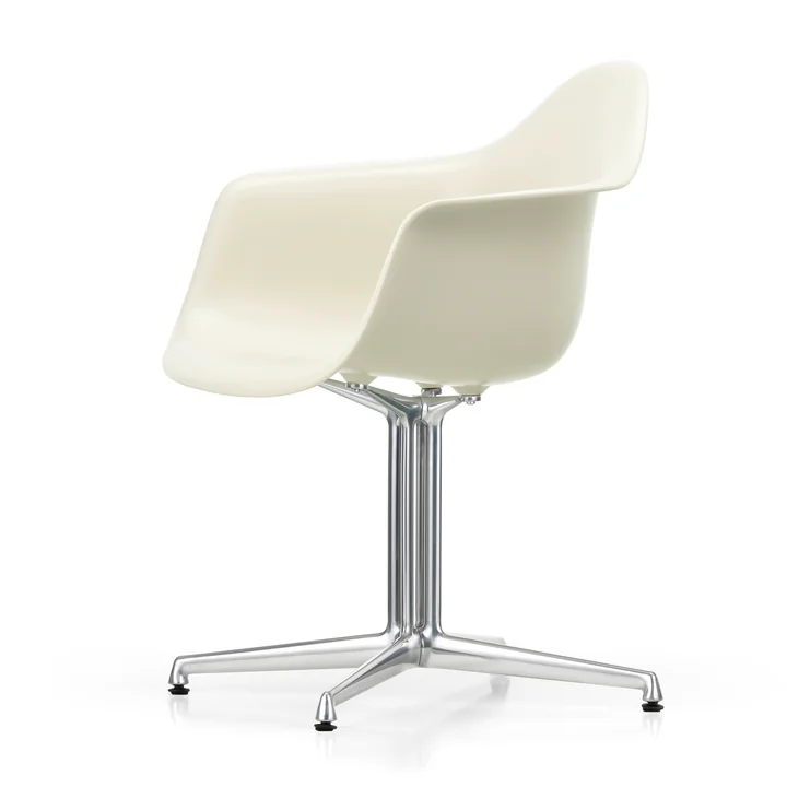 Vitra - Eames Plastic Armchair DAL RE, gepolijst / kiezel (viltglijders basic dark)