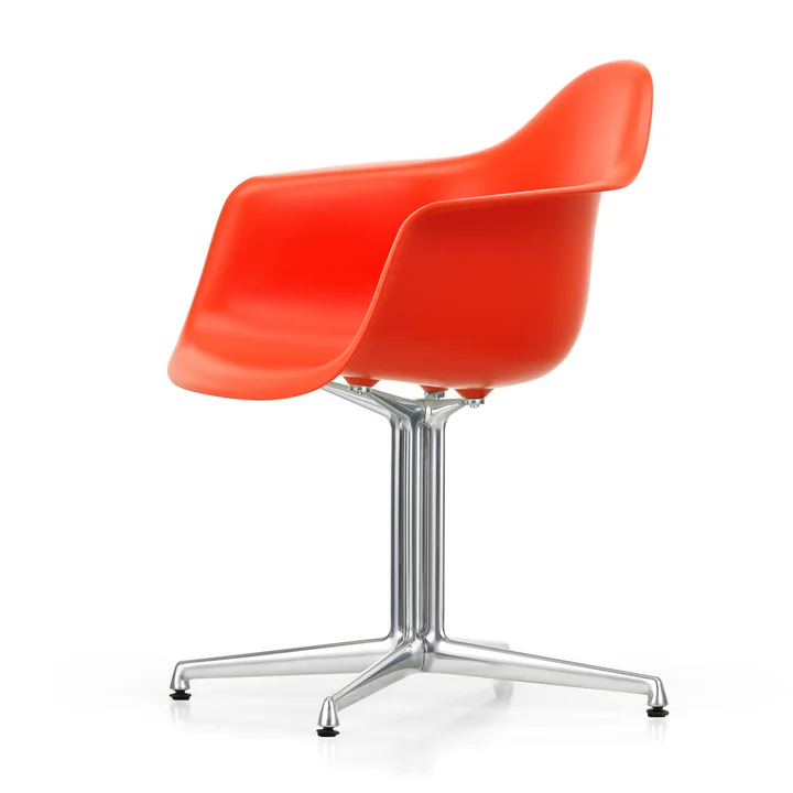 Vitra - Eames Plastic Armchair DAL RE, gepolijst / klaproosrood (viltglijders basic dark)