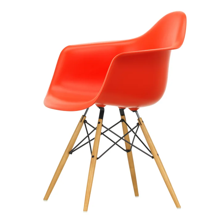 Vitra - Eames Plastic Fauteuil DAW RE, geelachtig esdoorn / klaproosrood