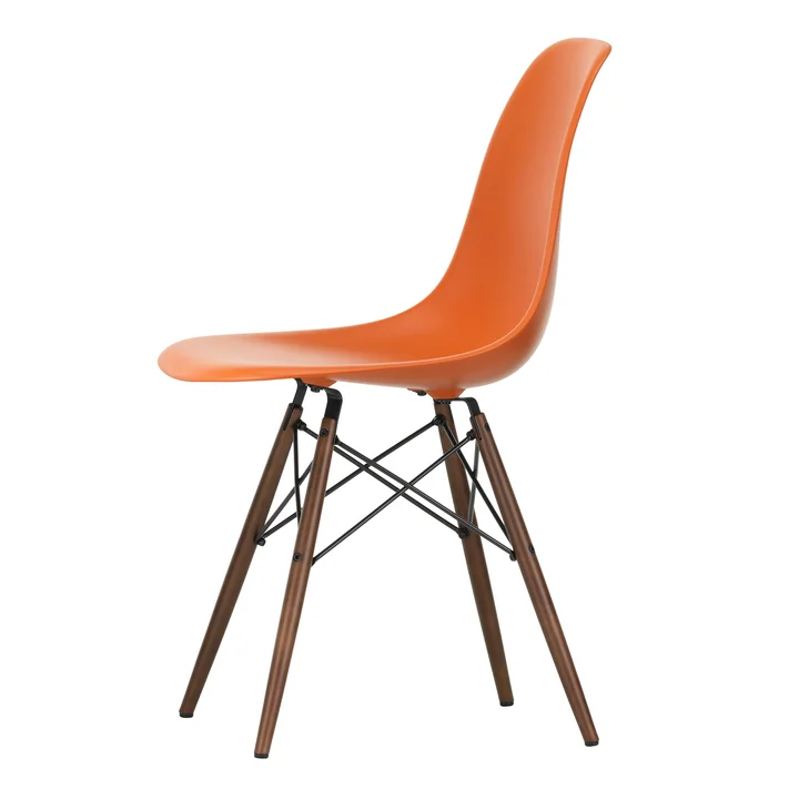 Vitra - Eames Plastic Bijzetstoel DSW RE, donker esdoorn / roest oranje