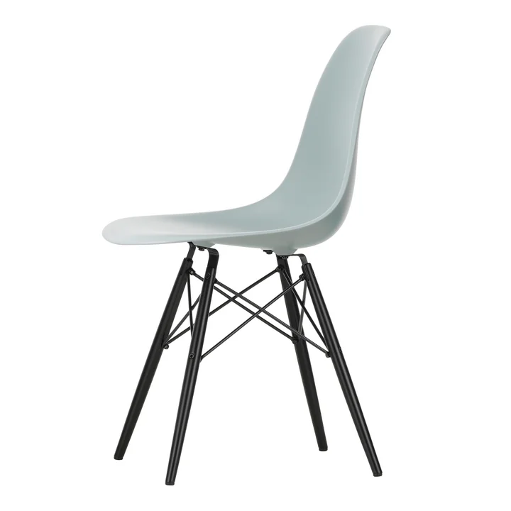 Vitra - Eames Plastic Bijzetstoel DSW RE, zwart esdoorn / lichtgrijs