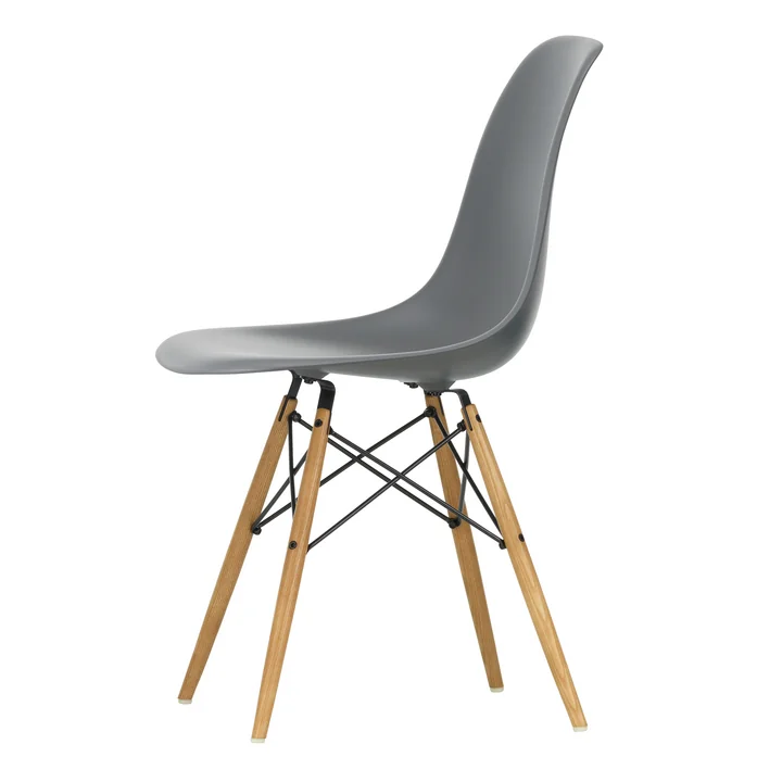 Vitra - Eames Plastic Bijzetstoel DSW RE, essenhoningkleurig / granietgrijs