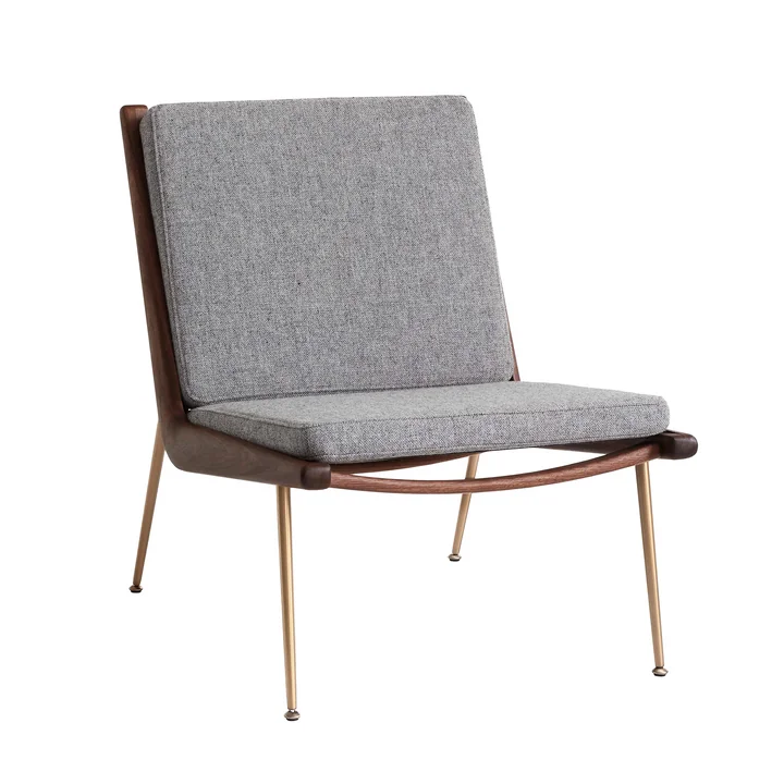 & Tradition - Boomerang HM1 loungestoel, geolied walnoot / poten van messing, grijs (Hallingdal 130)