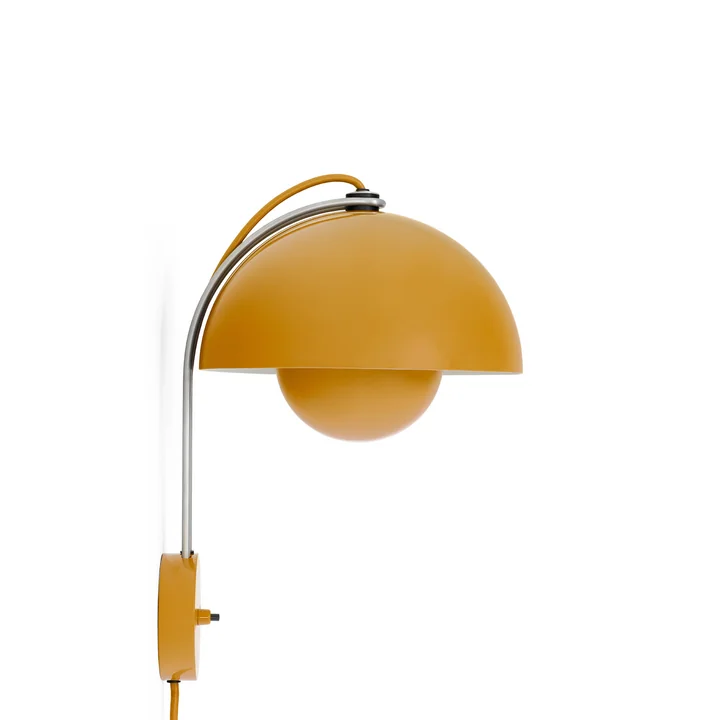 De Flowerpot wandlamp VP8 van & Tradition in mosterd