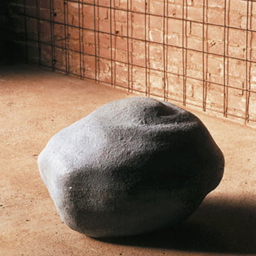 Sassi-serie van Piero Gilardi voor Gufram