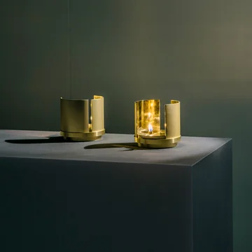 Olielamp Holoceen nr. 2 van Wästberg in messing