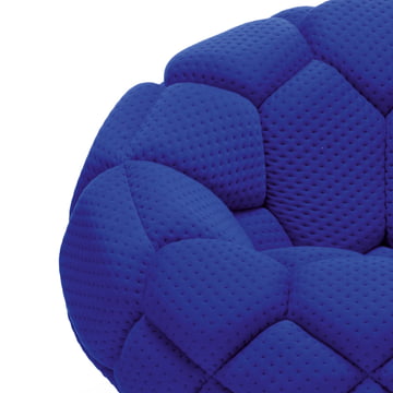 Gevestigde &zonen - Quilt Armleunstoel, grafiet zwart (RAL 9011) / koningsblauw (febriksteek)