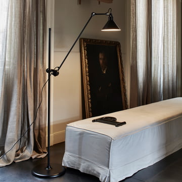 Lampglas nr. 215 Vloerlamp nr. 215 Vloerlamp van DCW