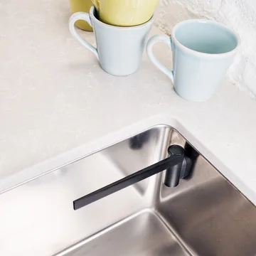 Wastafel doek houder rechtstreeks uit Happy Sinks in het zwart