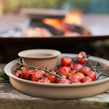 De Ildpot serie van FDB Møbler bij buitenbarbecues