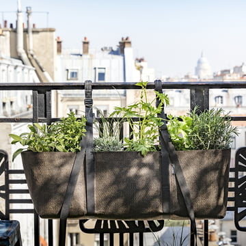 Compacte plantenzak voor op het balkon