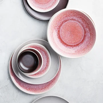 De Junto - rose quartz servies van Rosenthal geïnspireerd door rozenkwarts
