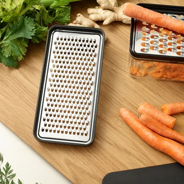 Grate-It rasp met bakje van Rig-Tig by Stelton in kleur zwart