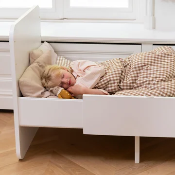& Formulier Baby Junior Bed van Nofred
